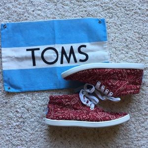 Toms Botas